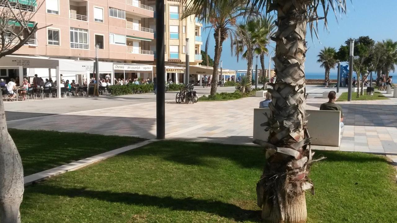 Lovely Apartment Near The Beach In Sunny La Mata Torrevieja Exterior foto