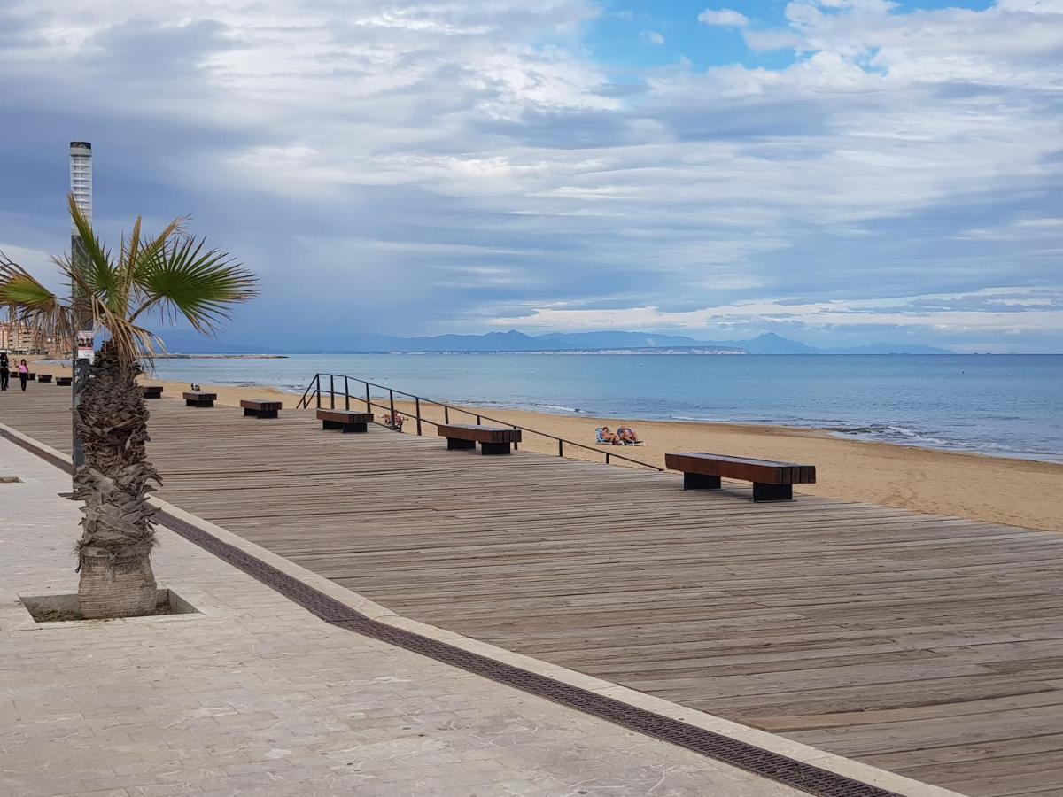 Lovely Apartment Near The Beach In Sunny La Mata Torrevieja Exterior foto